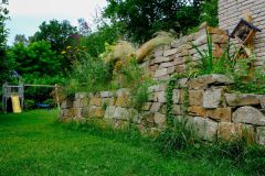 MennenGartenBauBaustelle-Natursteinmauer-02