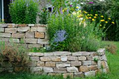 MennenGartenBauBaustelle-Natursteinmauer-03